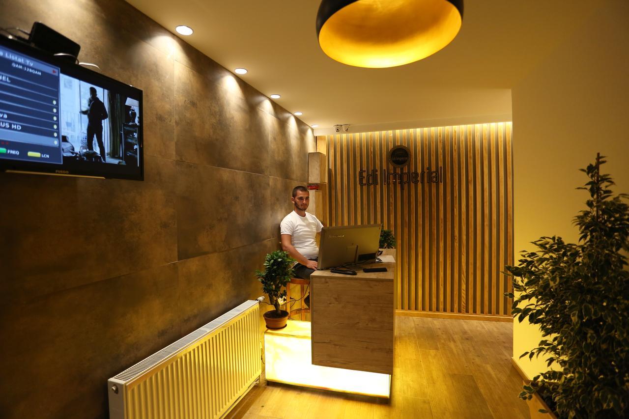 פריזרן Saray Hotel מראה חיצוני תמונה